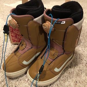 Vans Encore OG Snowboard Boot [Reserved]